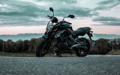 Passaggio di proprietà moto: quanto costa e come farlo